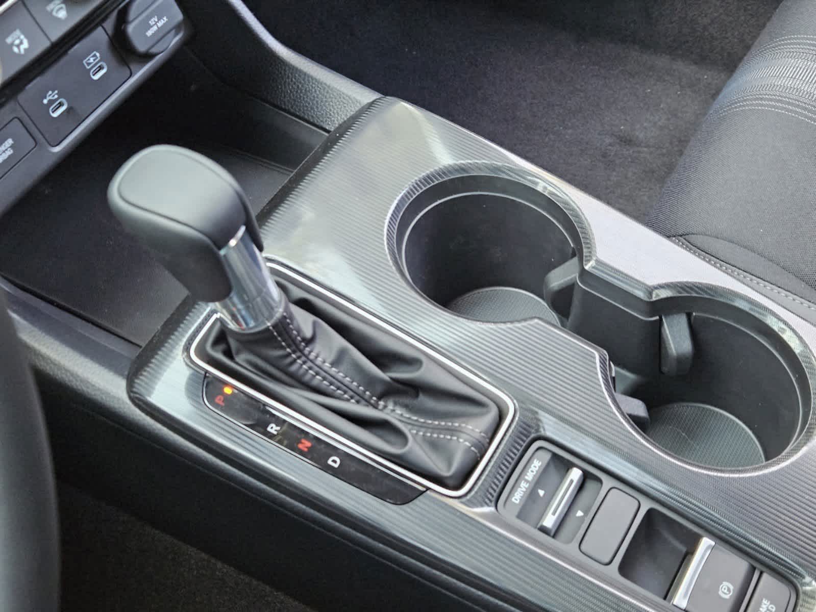 2025 Honda Civic Sport 16