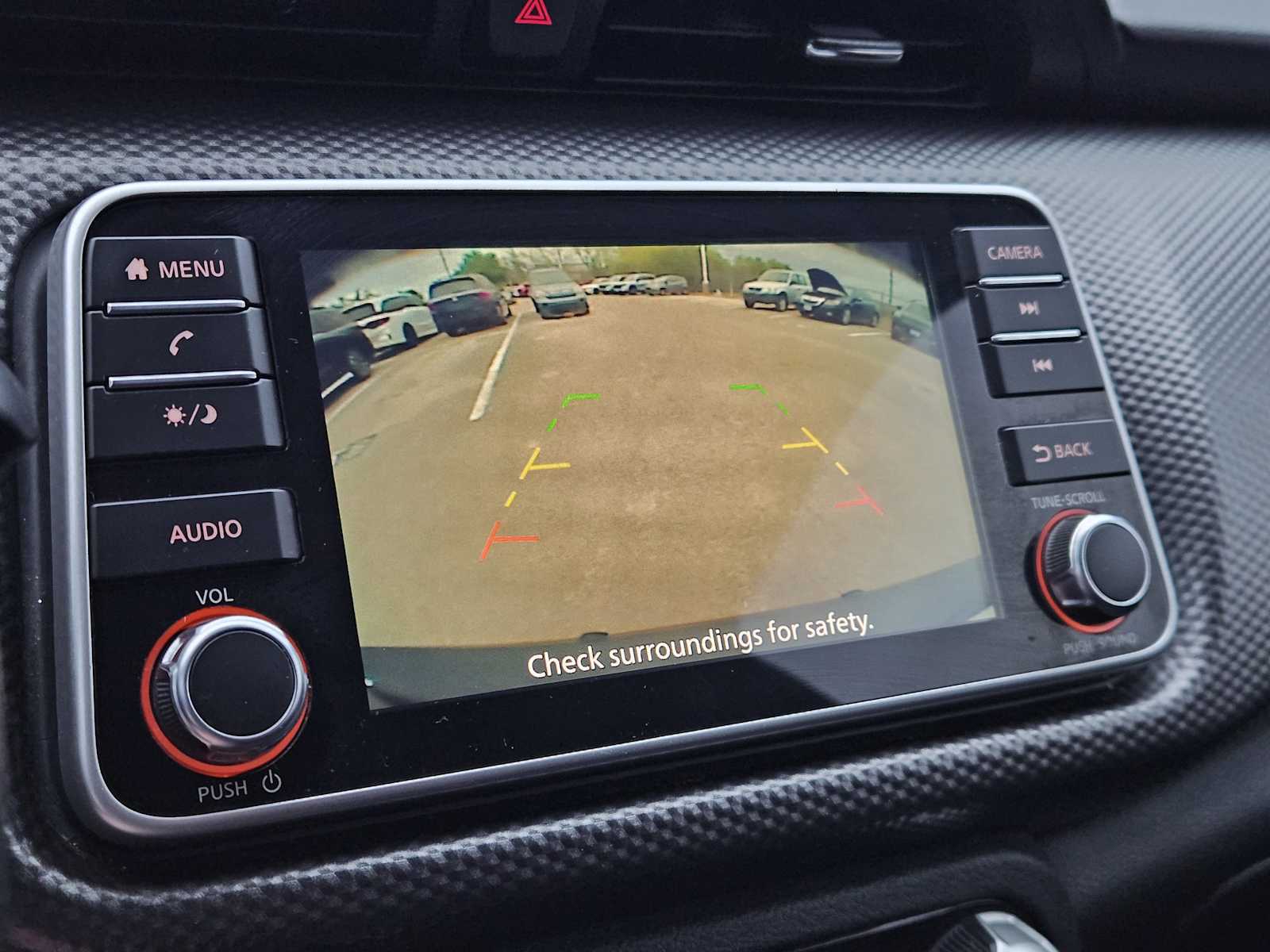 Thumbnail: 2020 Nissan Kicks - 18