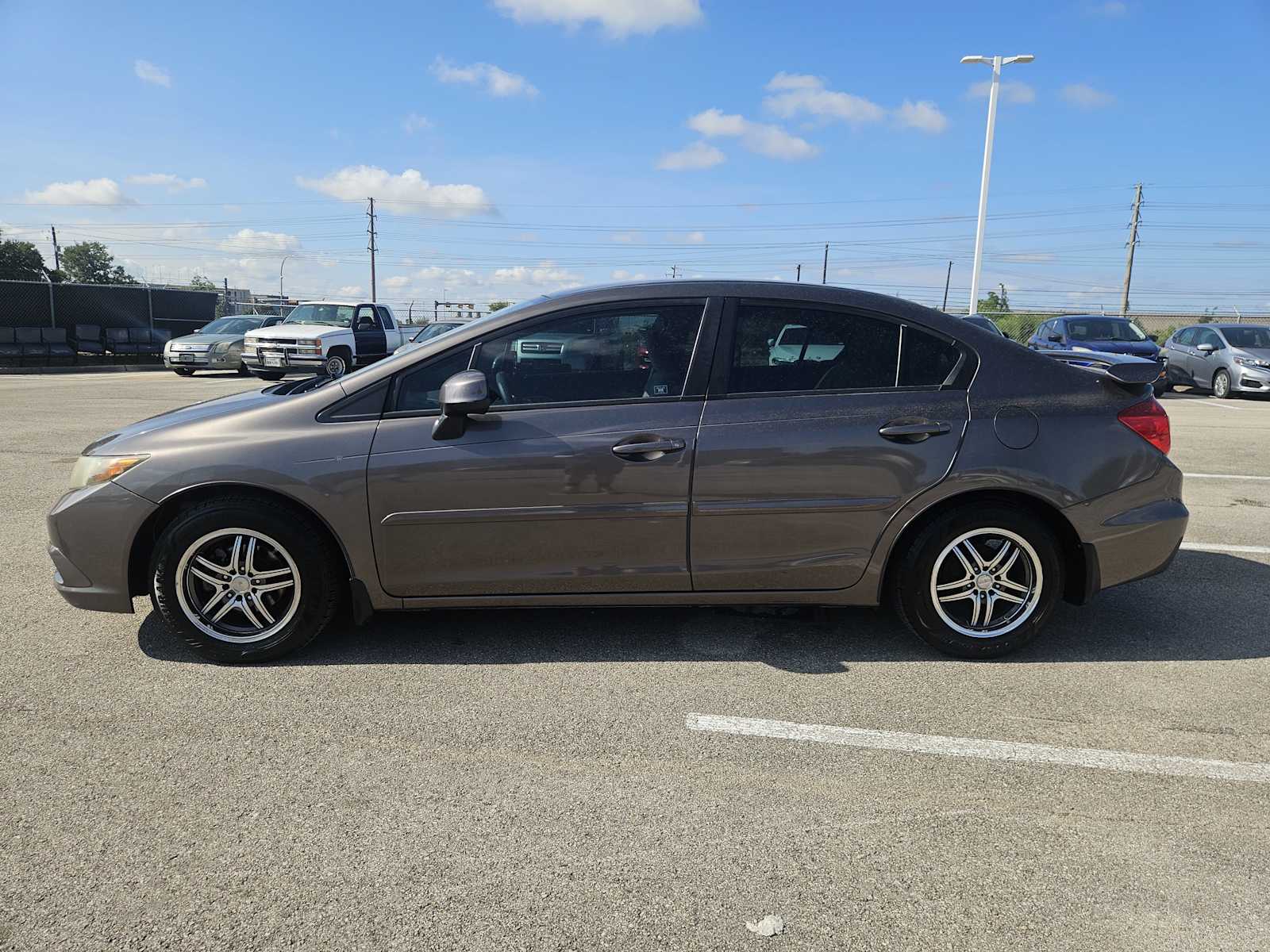 Thumbnail: 2012 Honda Civic - 4