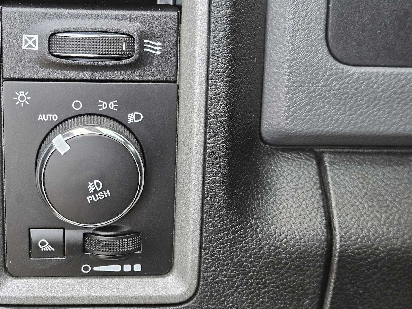 Thumbnail: 2016 RAM 1500 - 21