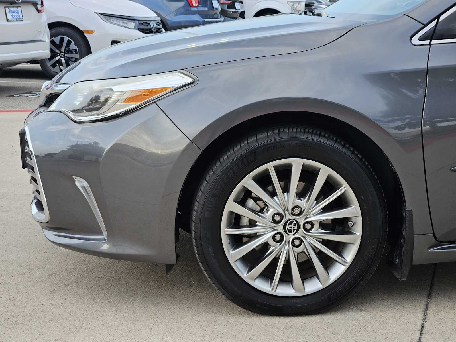 Thumbnail: 2018 Toyota Avalon - 10