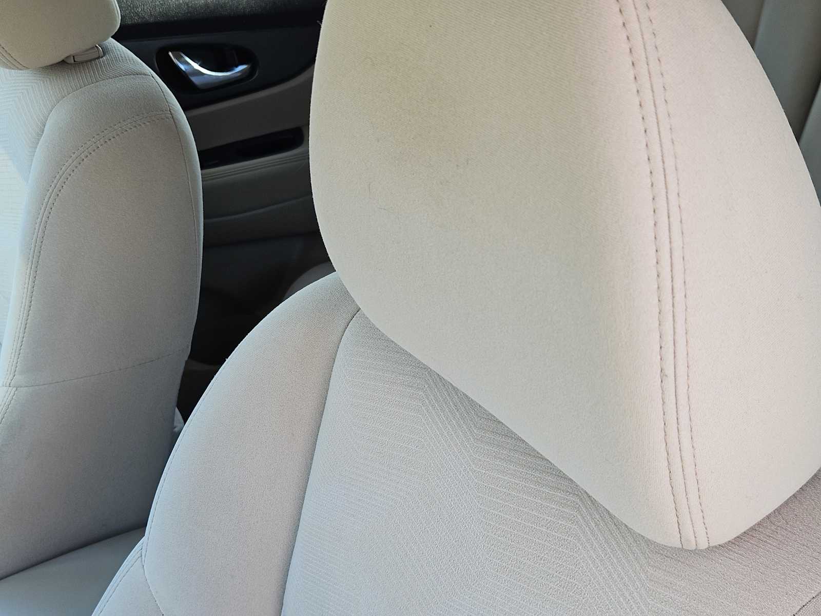 Thumbnail: 2016 Nissan Rogue - 15