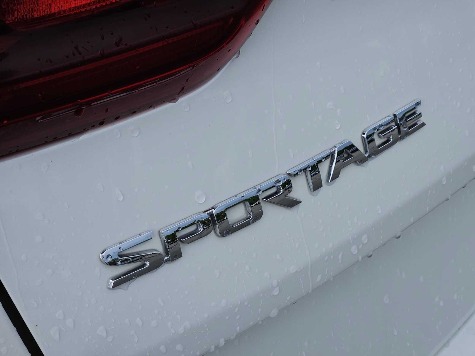 Thumbnail: 2022 Kia Sportage - 11