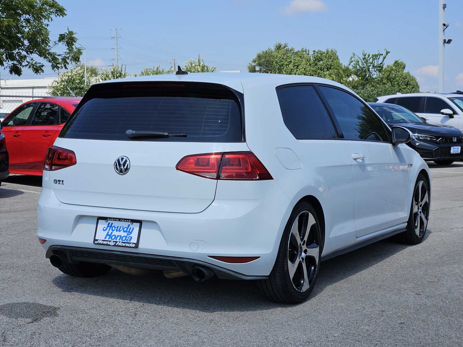 Thumbnail: 2015 Volkswagen Golf - 5