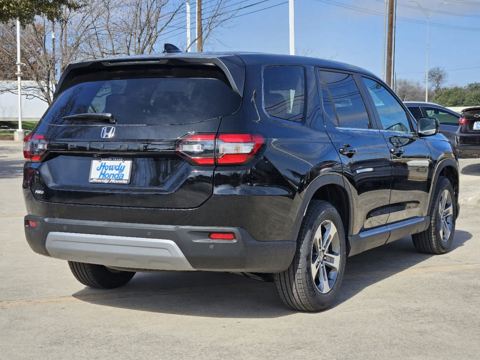Thumbnail: 2025 Honda Pilot - 4