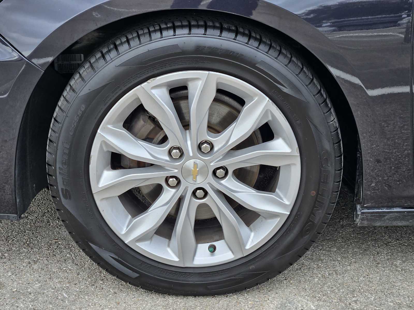 Thumbnail: 2023 Chevrolet Malibu - 9