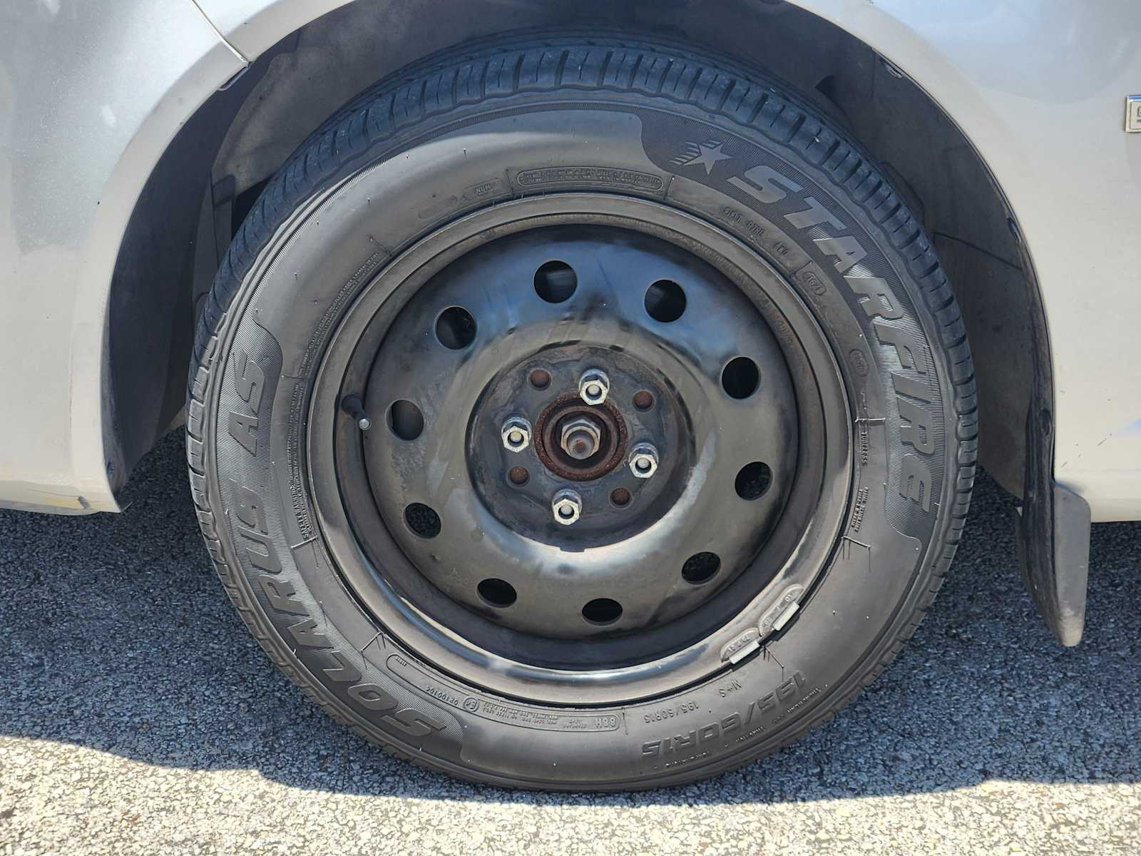 Thumbnail: 2007 Pontiac G5 - 8