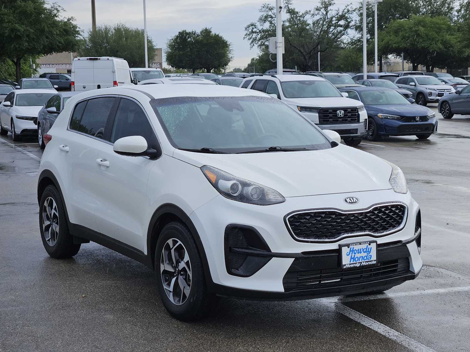 Thumbnail: 2022 Kia Sportage - 3