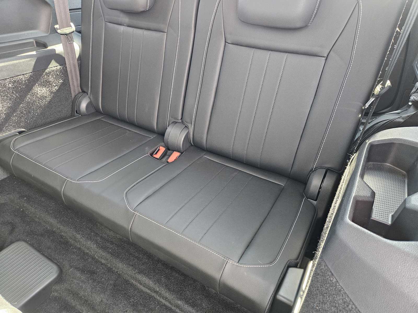 Thumbnail: 2023 Volkswagen Tiguan - 31