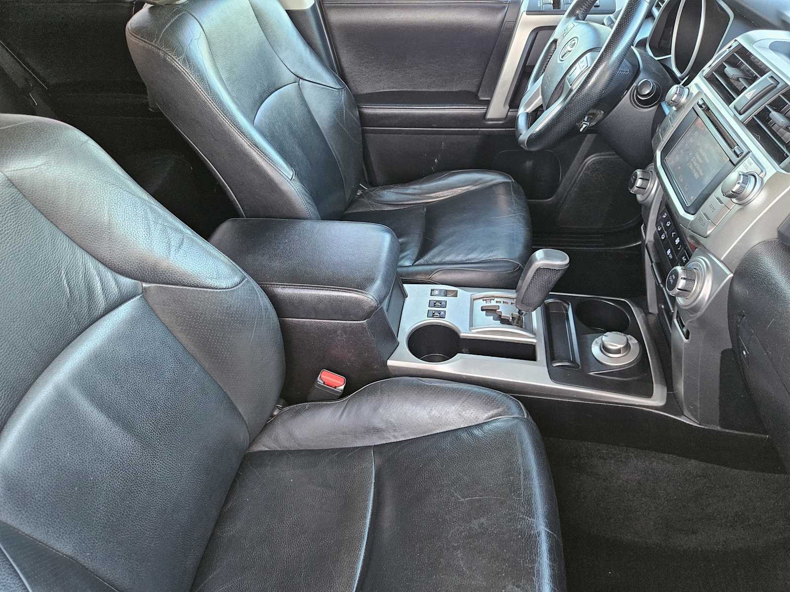 Thumbnail: 2012 Toyota 4Runner - 14