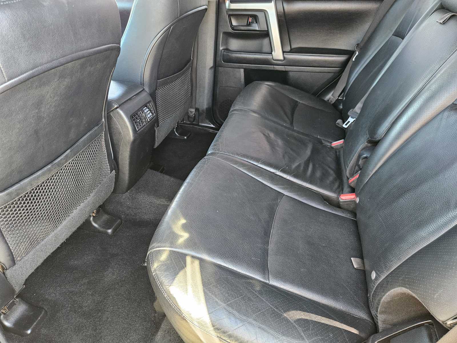 Thumbnail: 2012 Toyota 4Runner - 31