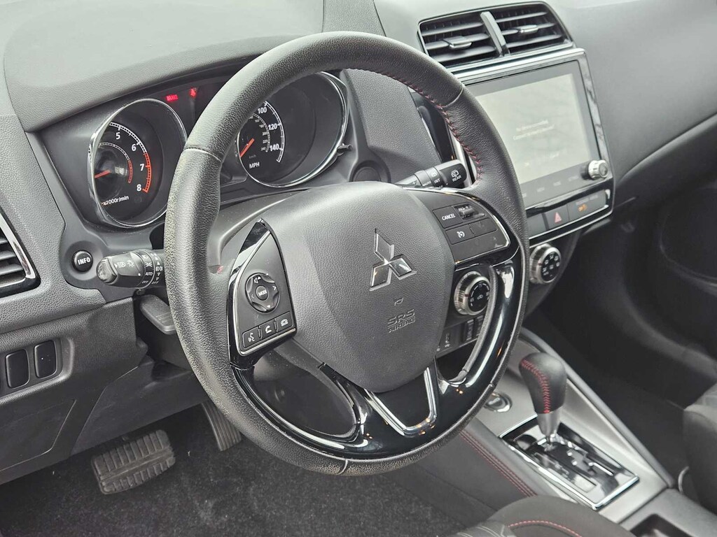 Used 2023 Mitsubishi Outlander Sport LE SUV