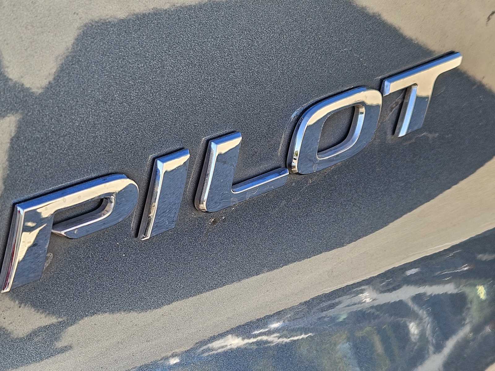 Thumbnail: 2018 Honda Pilot - 10