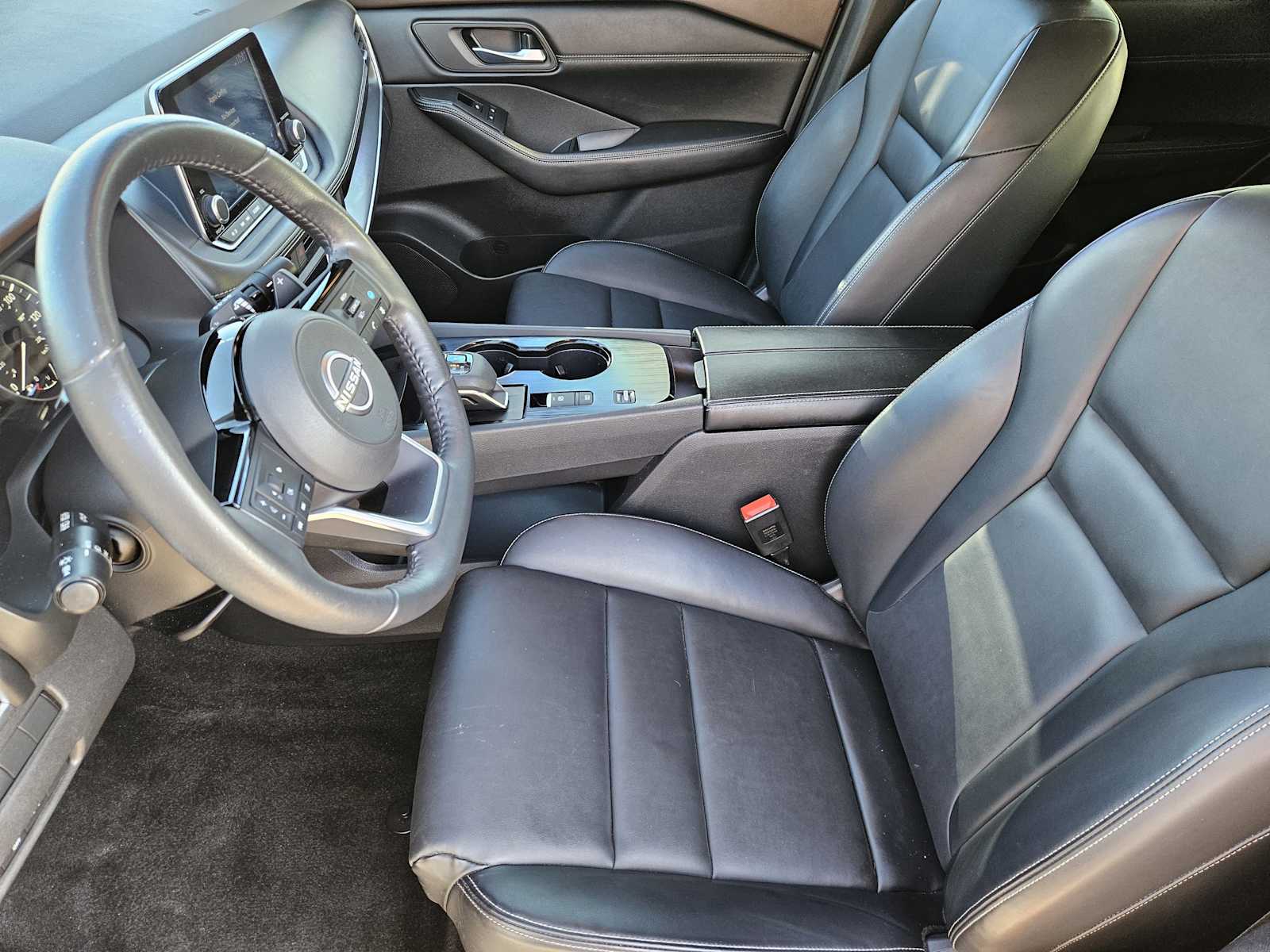 Thumbnail: 2023 Nissan Rogue - 13