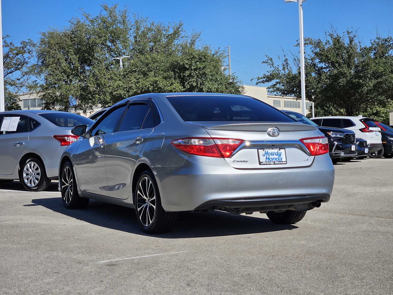 Thumbnail: 2017 Toyota Camry - 5