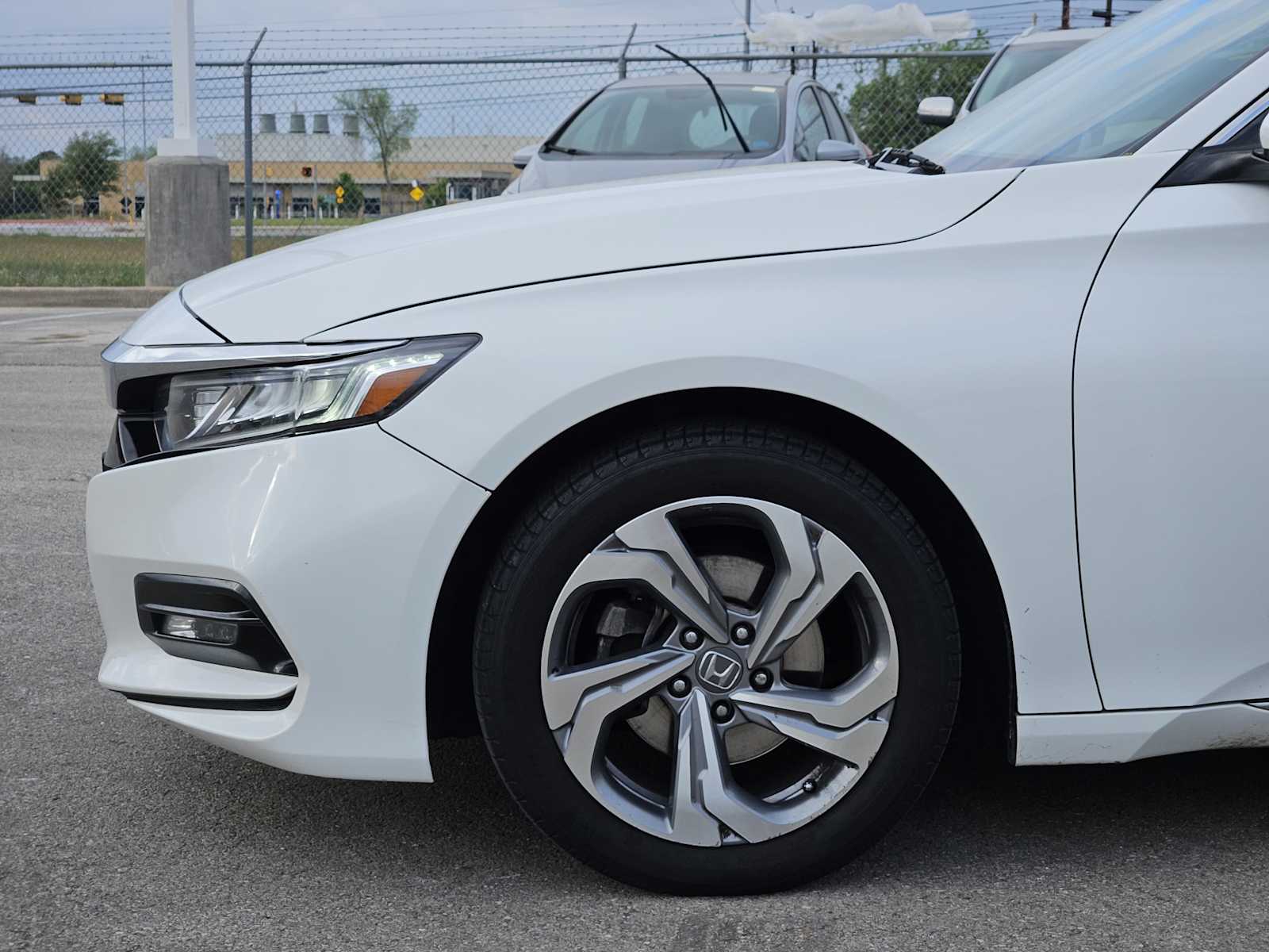 Thumbnail: 2020 Honda Accord - 8