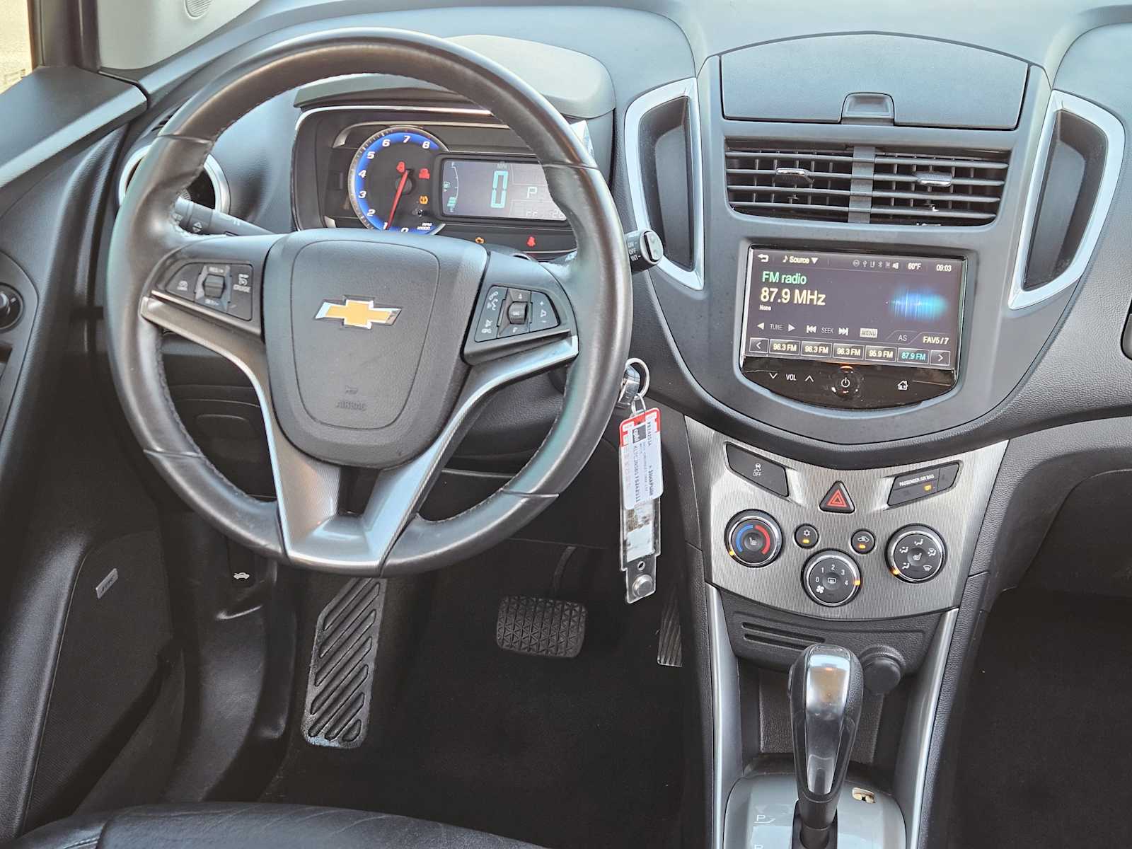 Thumbnail: 2015 Chevrolet Trax - 24