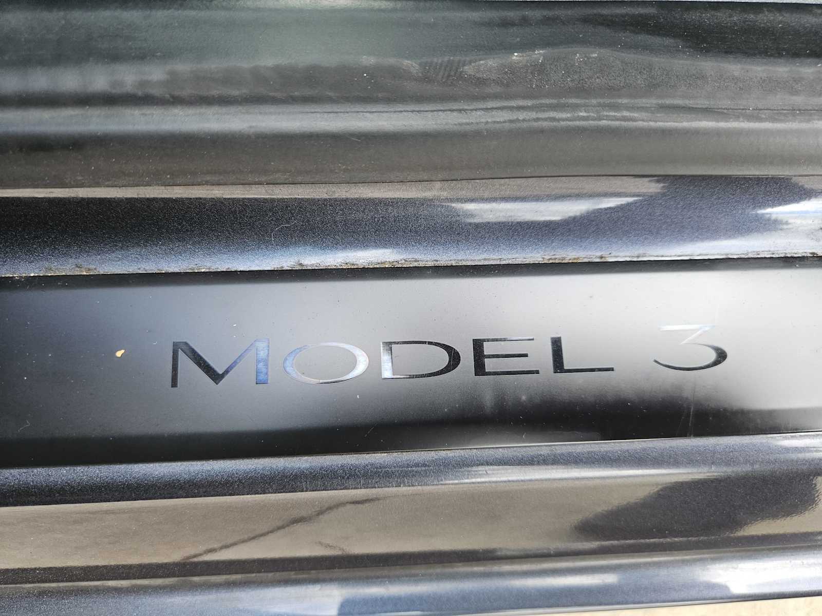 Thumbnail: 2022 Tesla Model 3 - 13