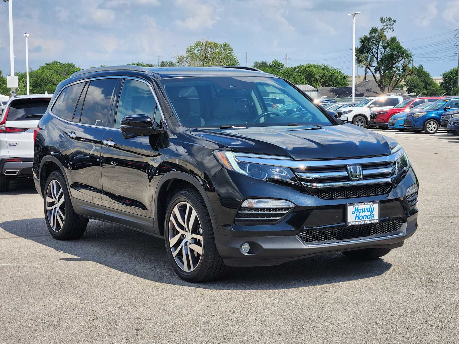 Thumbnail: 2017 Honda Pilot - 3