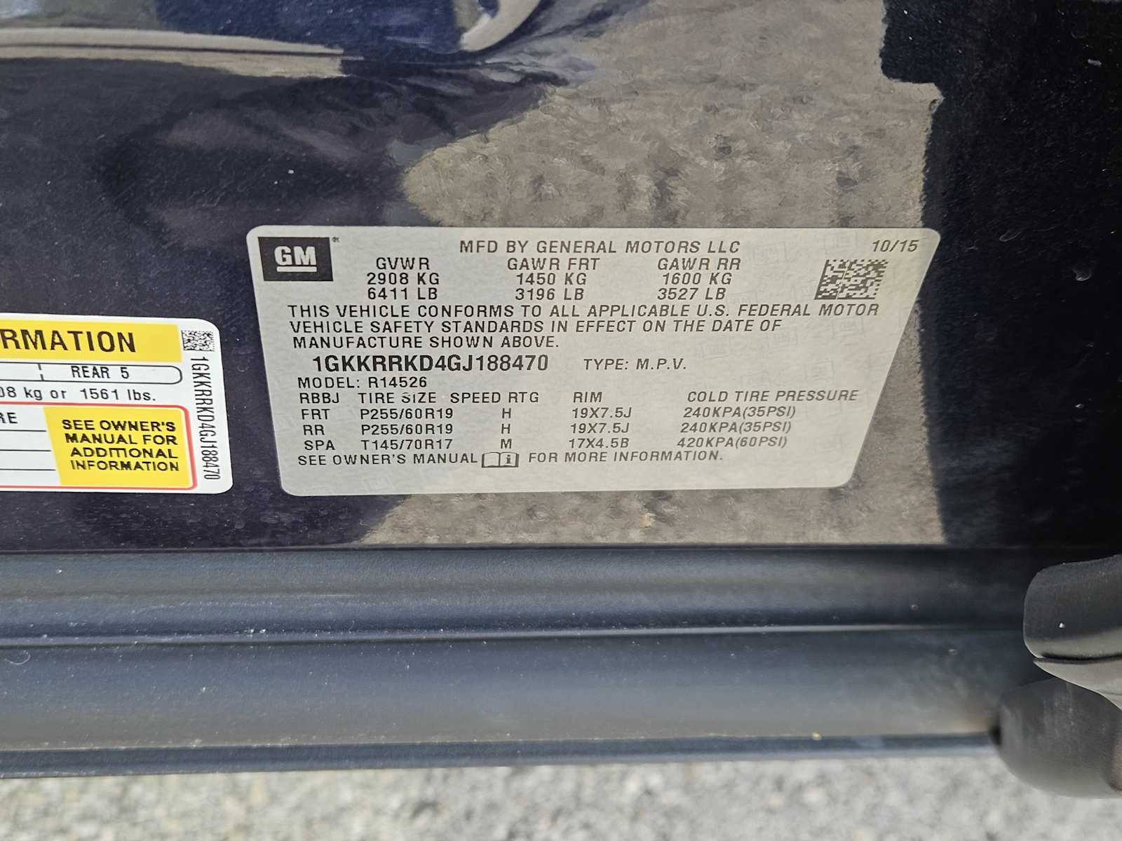 Thumbnail: 2016 GMC Acadia - 32