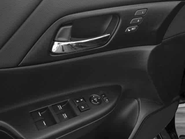 Thumbnail: 2015 Honda Accord - 19