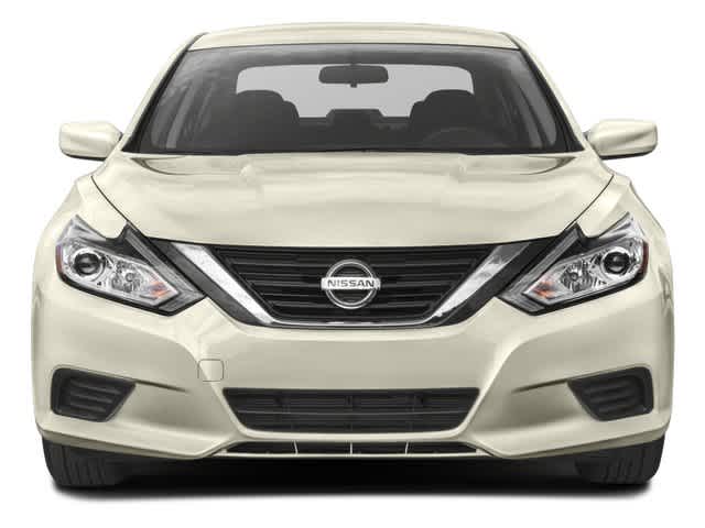 Thumbnail: 2016 Nissan Altima - 4