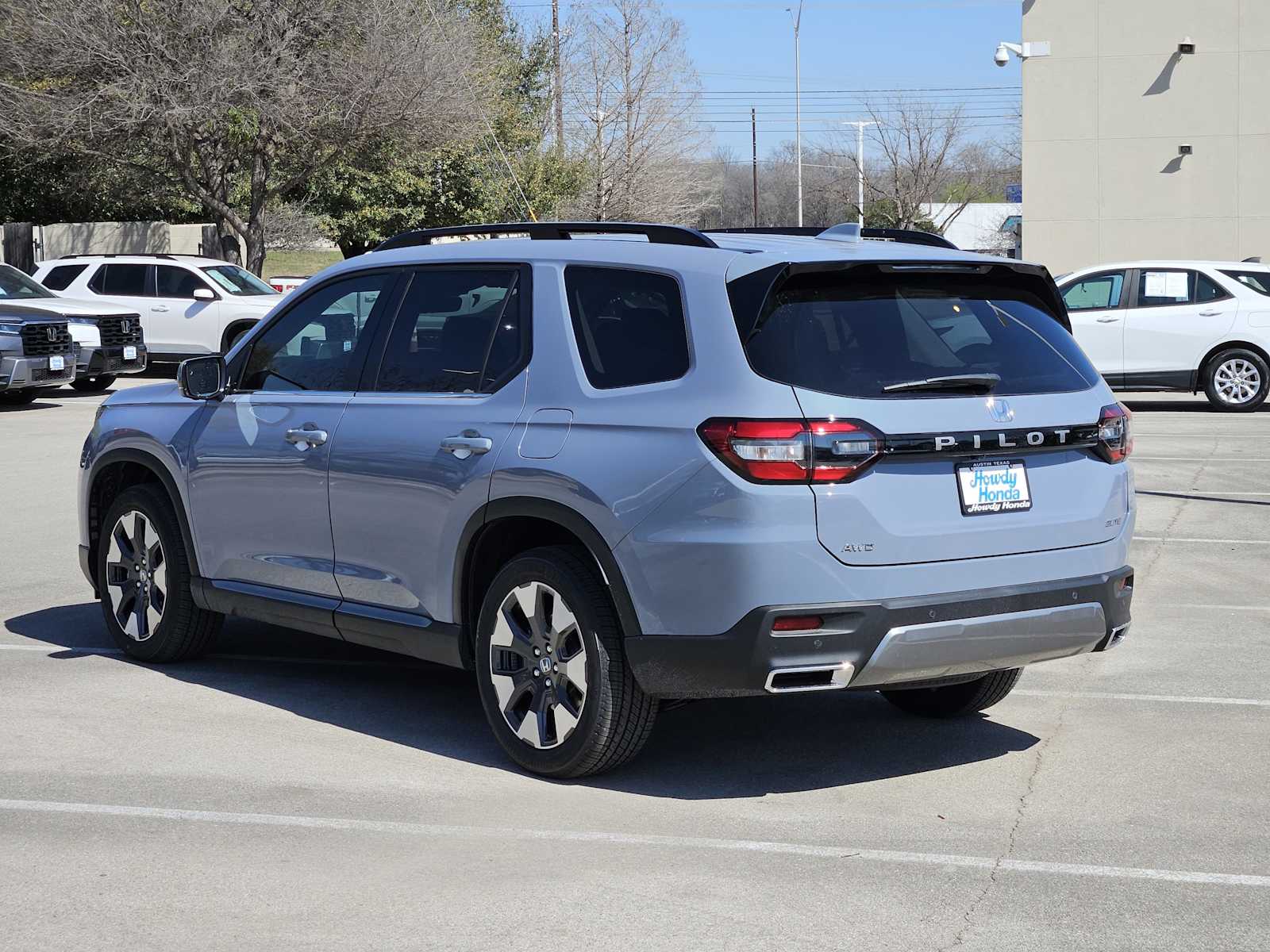 Thumbnail: 2026 Honda Pilot - 4