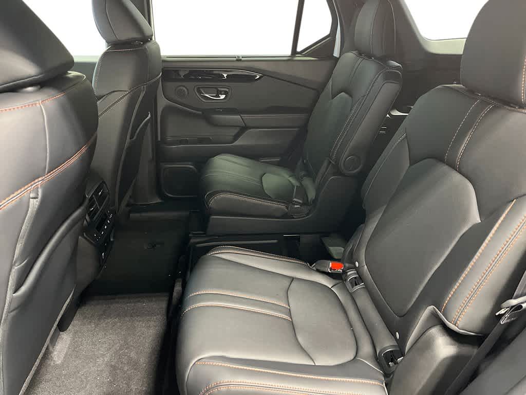 Thumbnail: 2026 Honda Pilot - 21