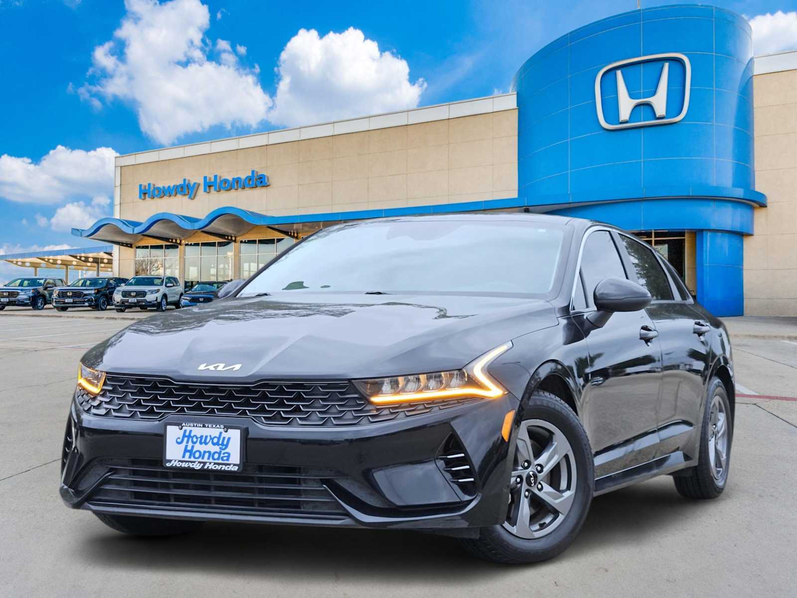 2022 Kia K5 LXS -
                  Austin, TX