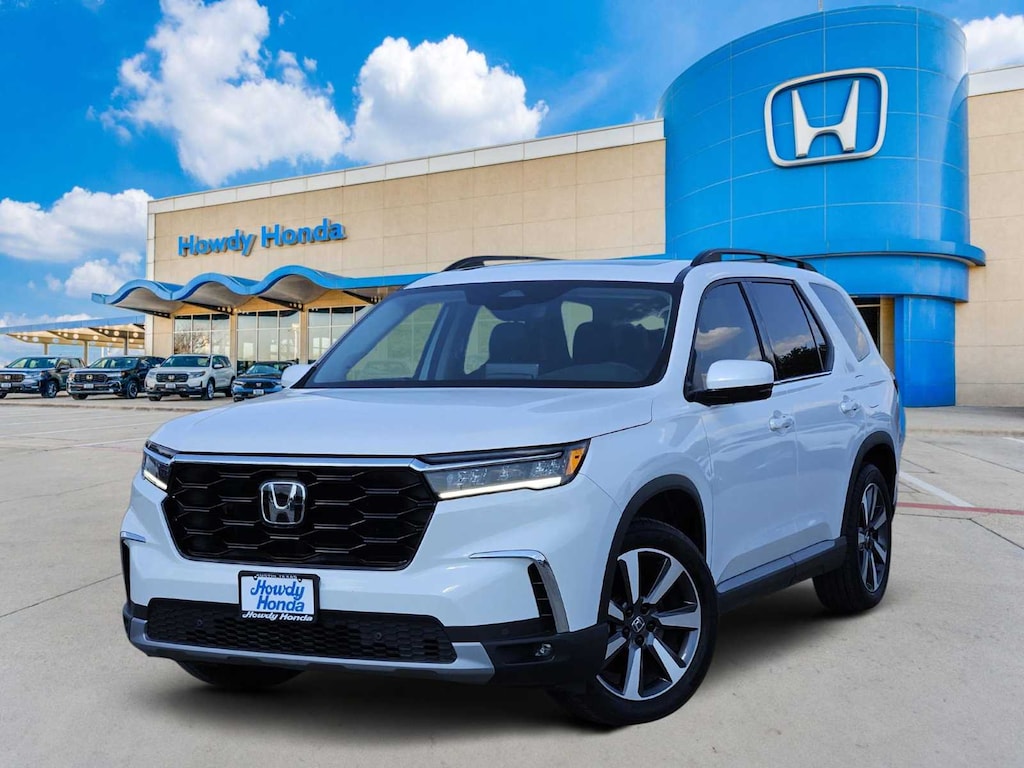 Certified 2025 Honda Pilot Touring SUV