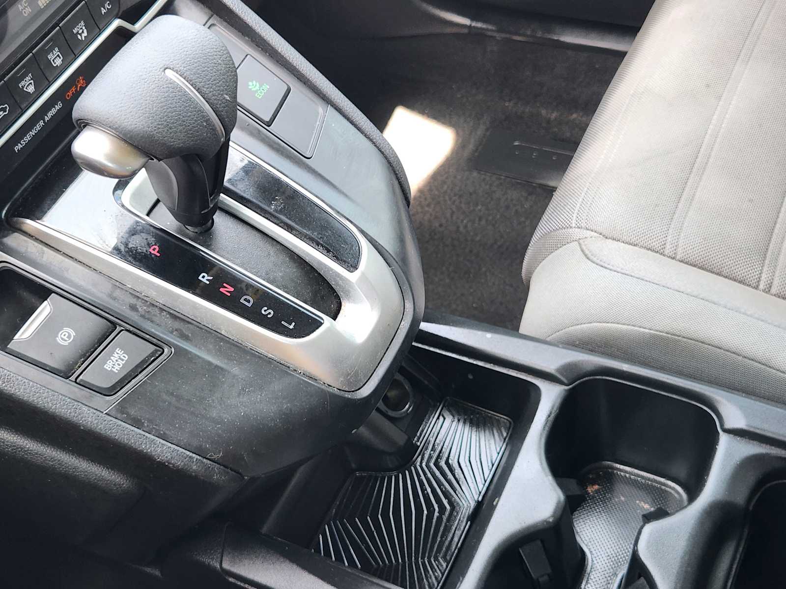 Thumbnail: 2019 Honda CR-V - 20