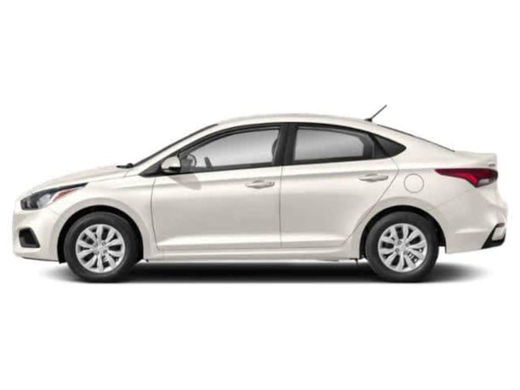 Used 2021 Hyundai Accent SE Sedan