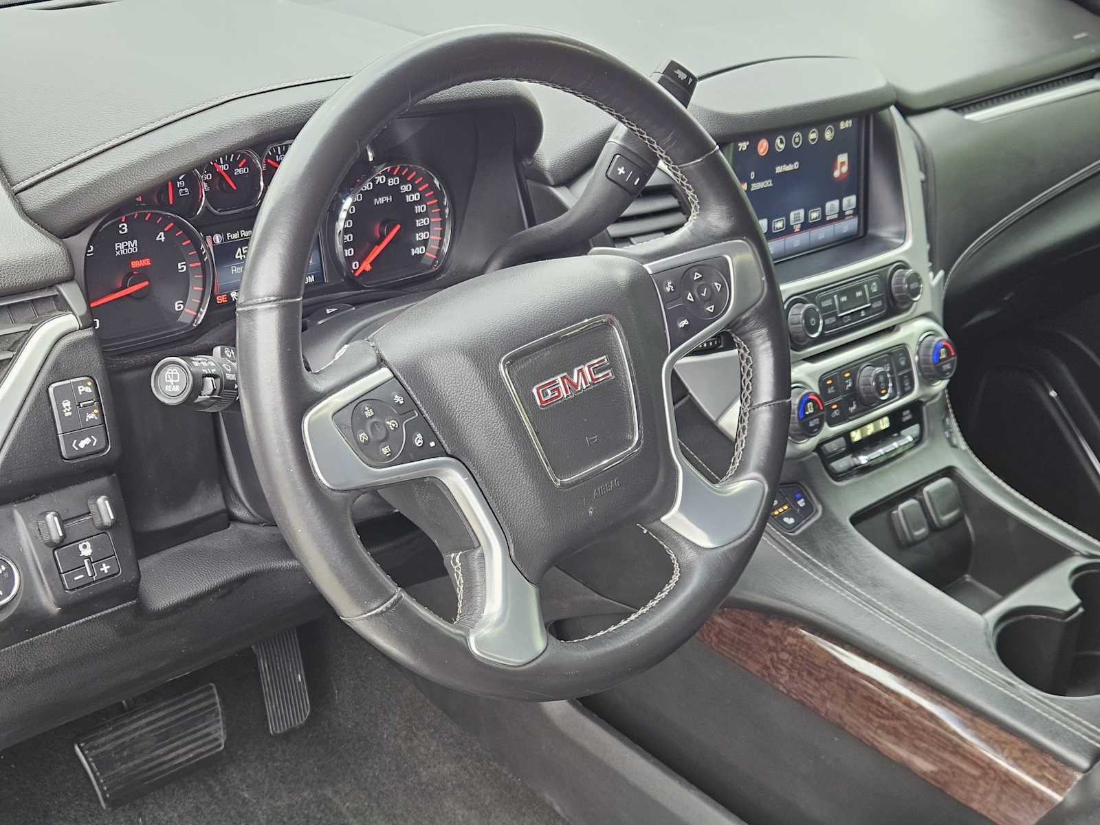 Thumbnail: 2016 GMC Yukon XL - 2