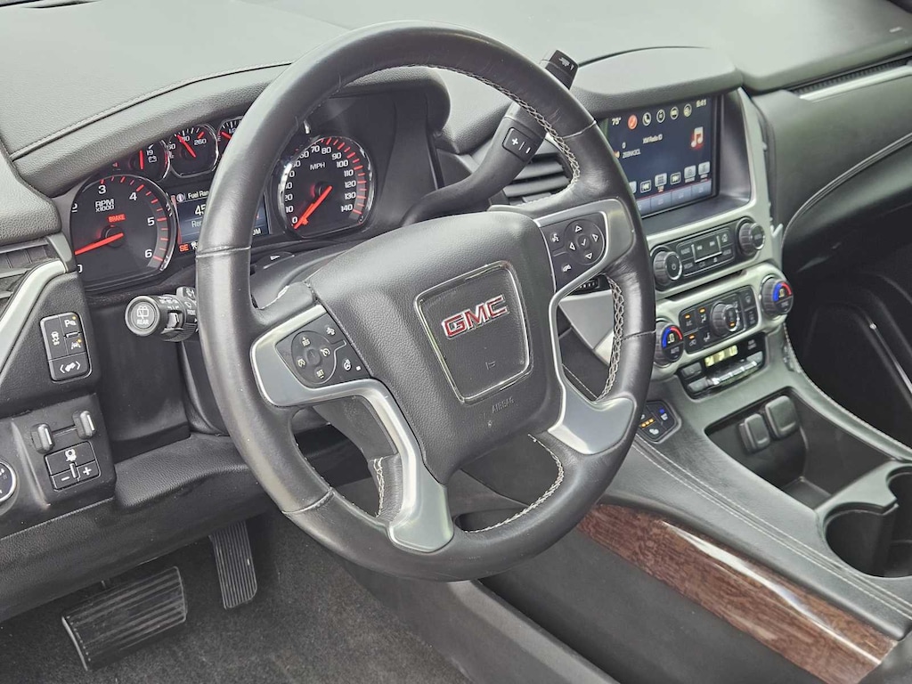 Used 2016 GMC Yukon XL SLT SUV