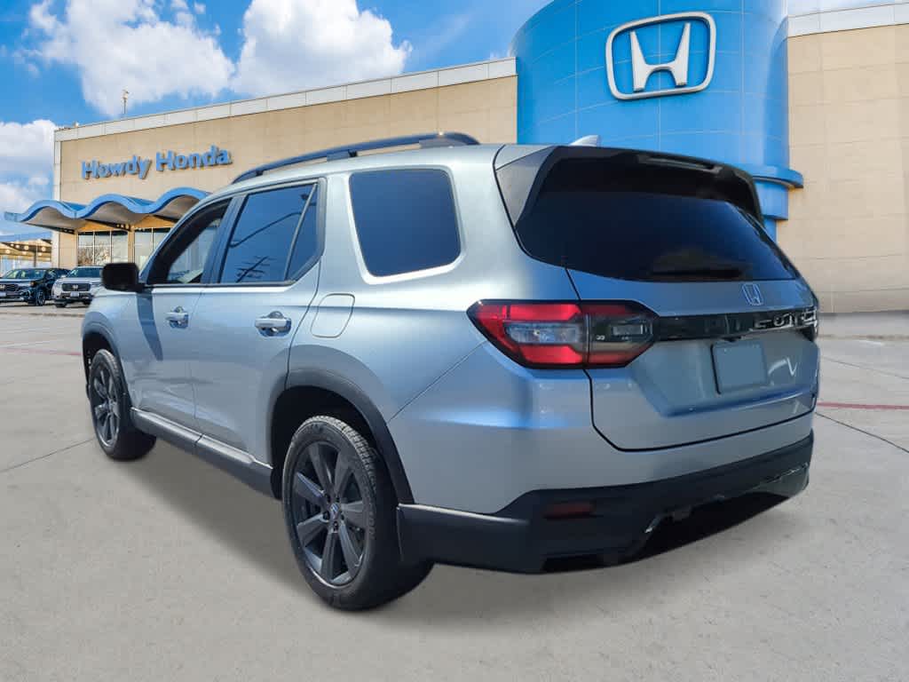 Thumbnail: 2026 Honda Pilot - 3
