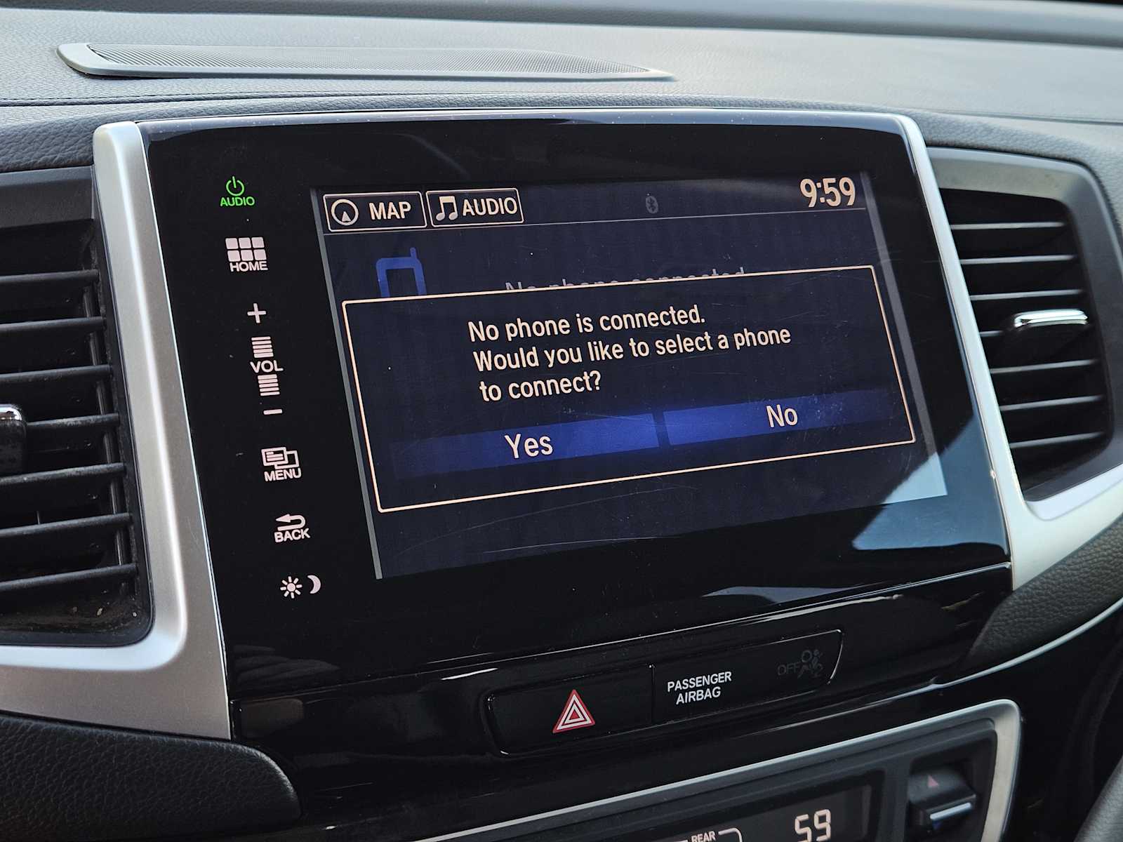 Thumbnail: 2016 Honda Pilot - 17