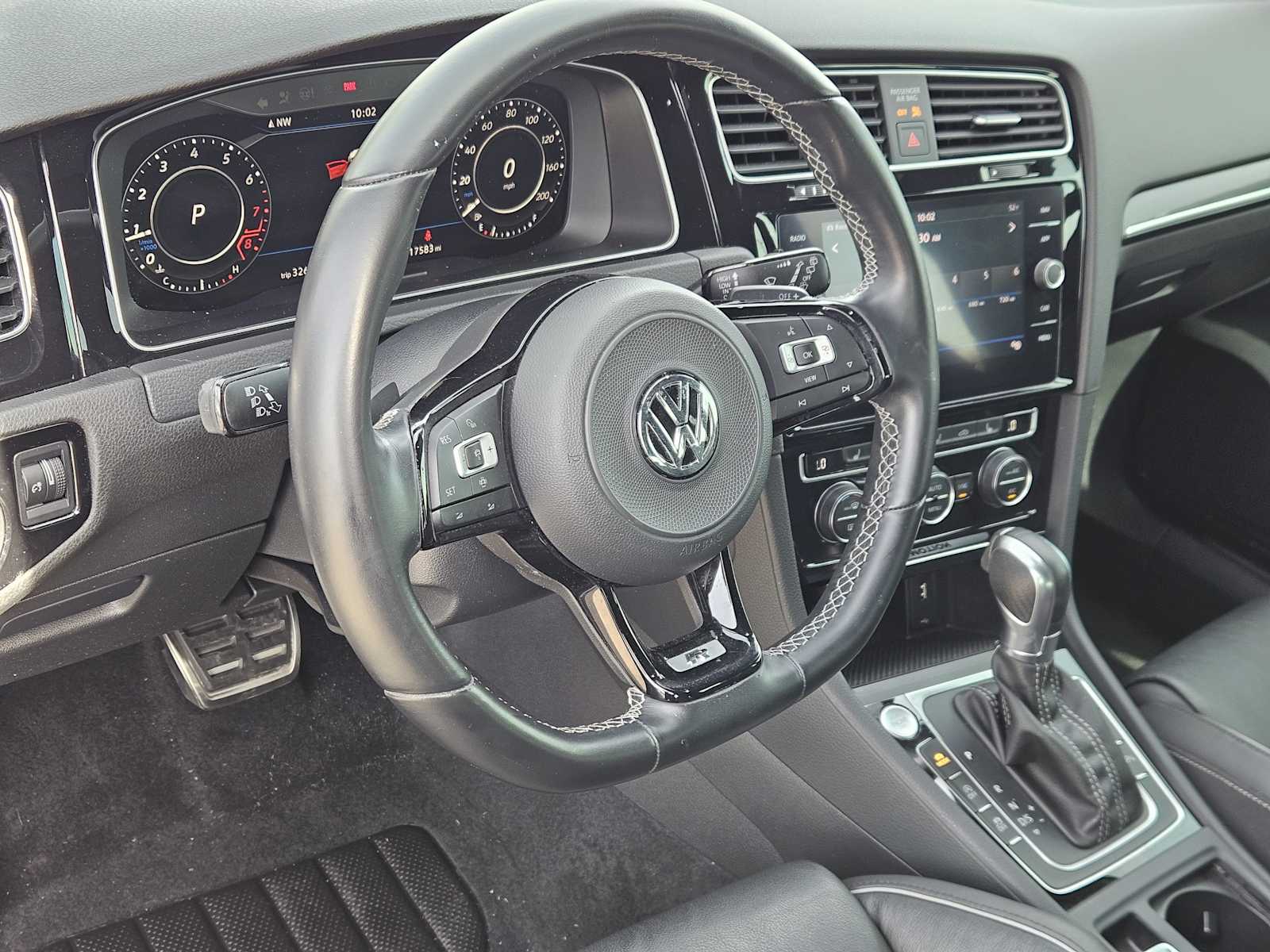 Thumbnail: 2019 Volkswagen Golf - 2