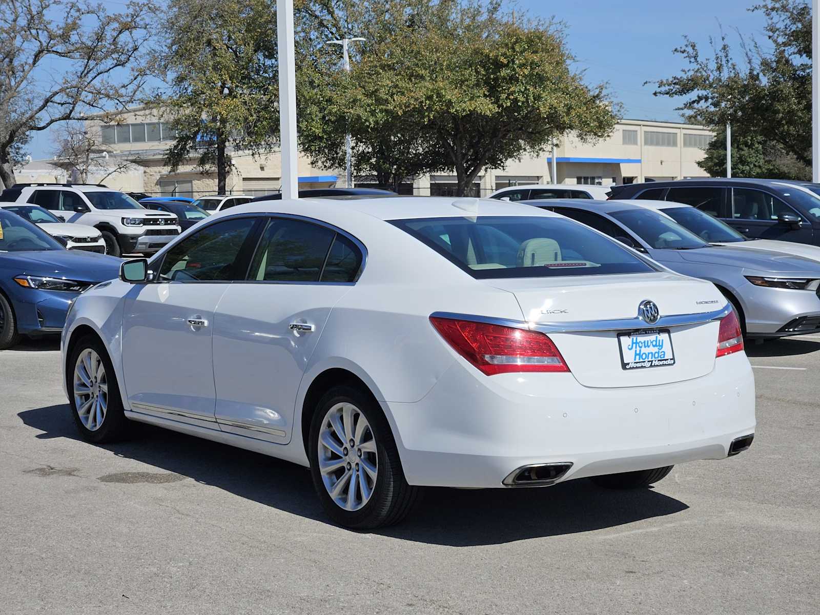 Thumbnail: 2016 Buick LaCrosse - 5