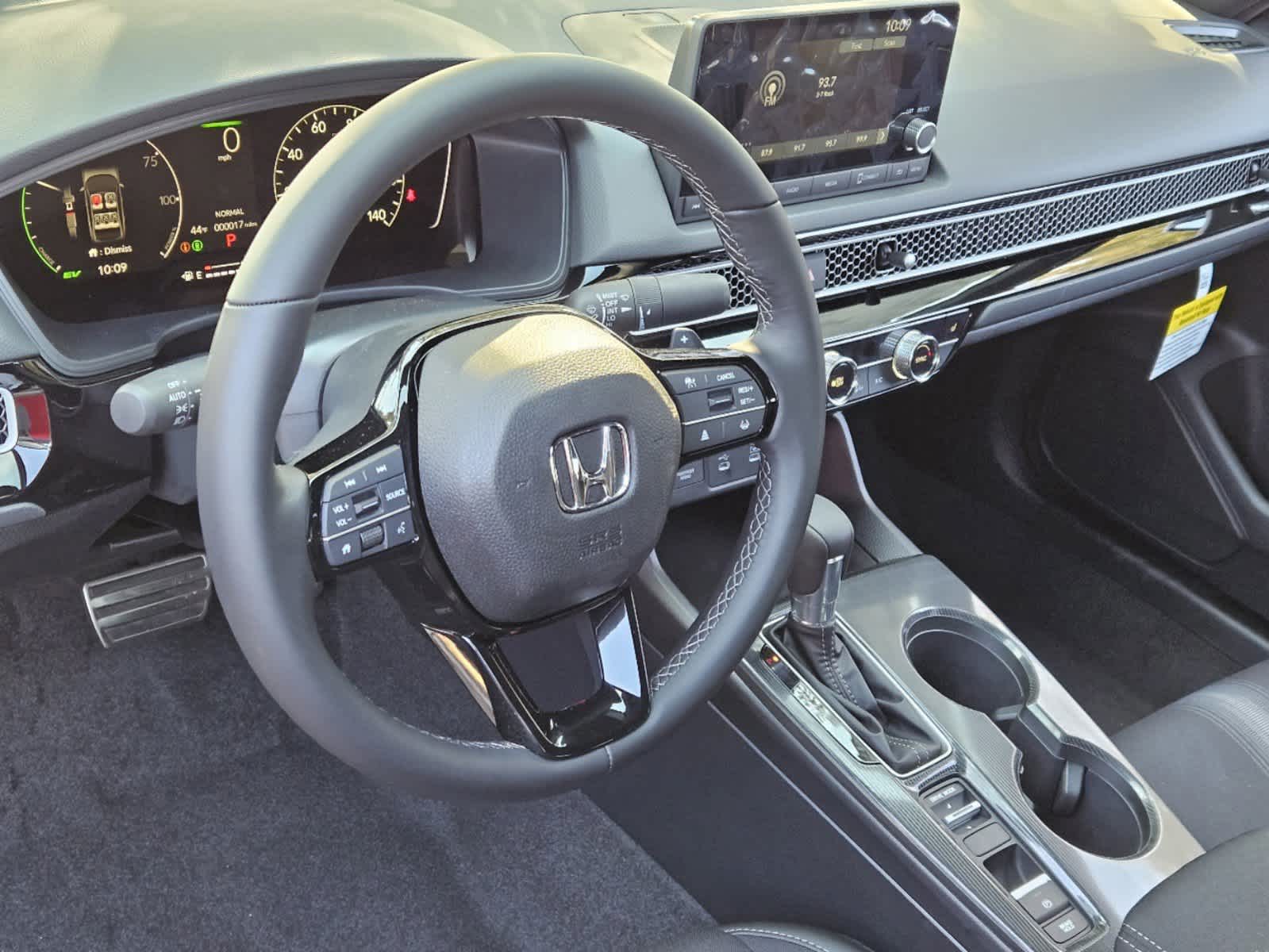 2025 Honda Civic Sport 2