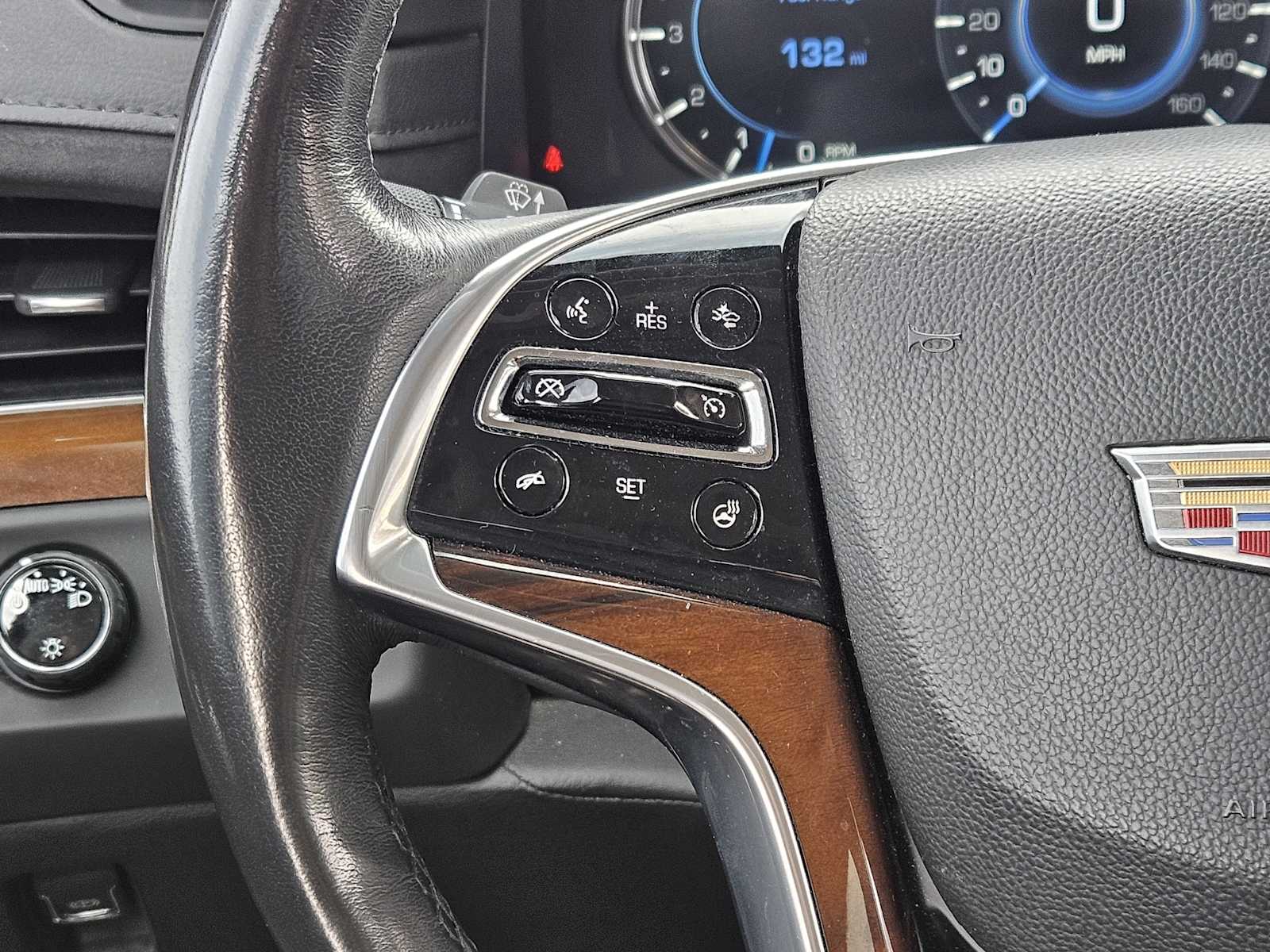 Thumbnail: 2020 Cadillac Escalade - 28