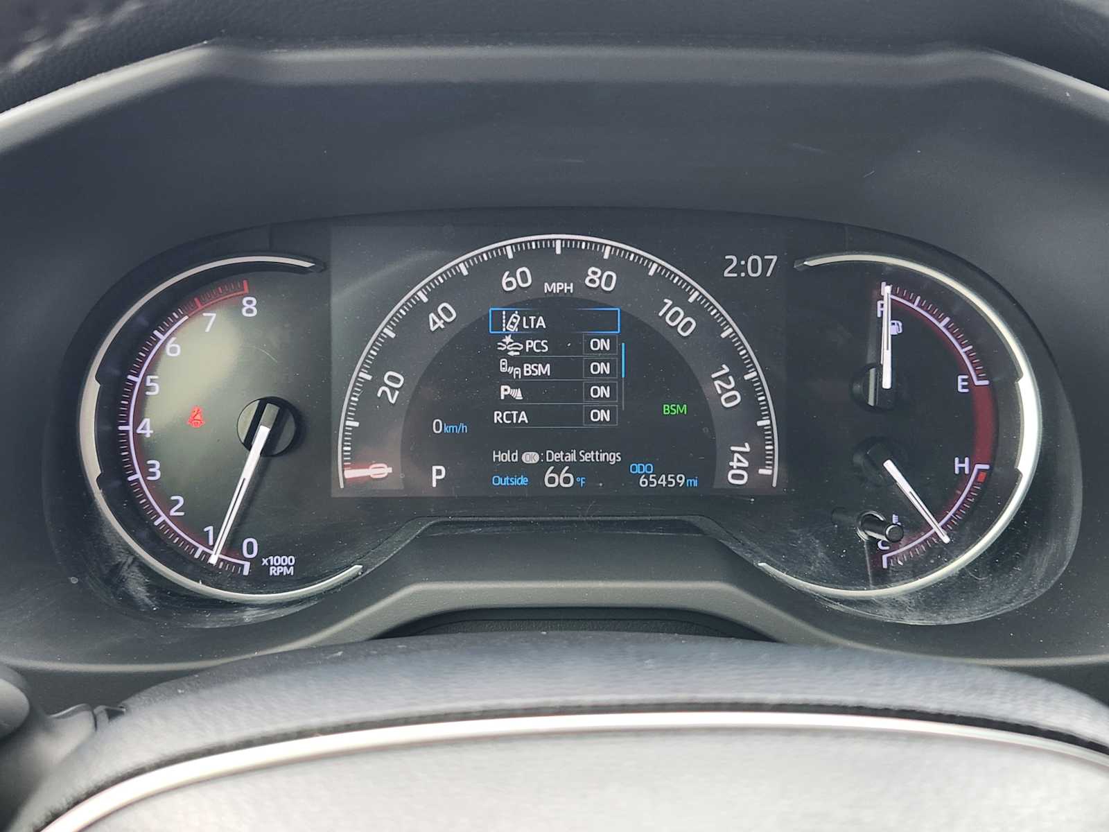 Thumbnail: 2019 Toyota RAV4 - 16