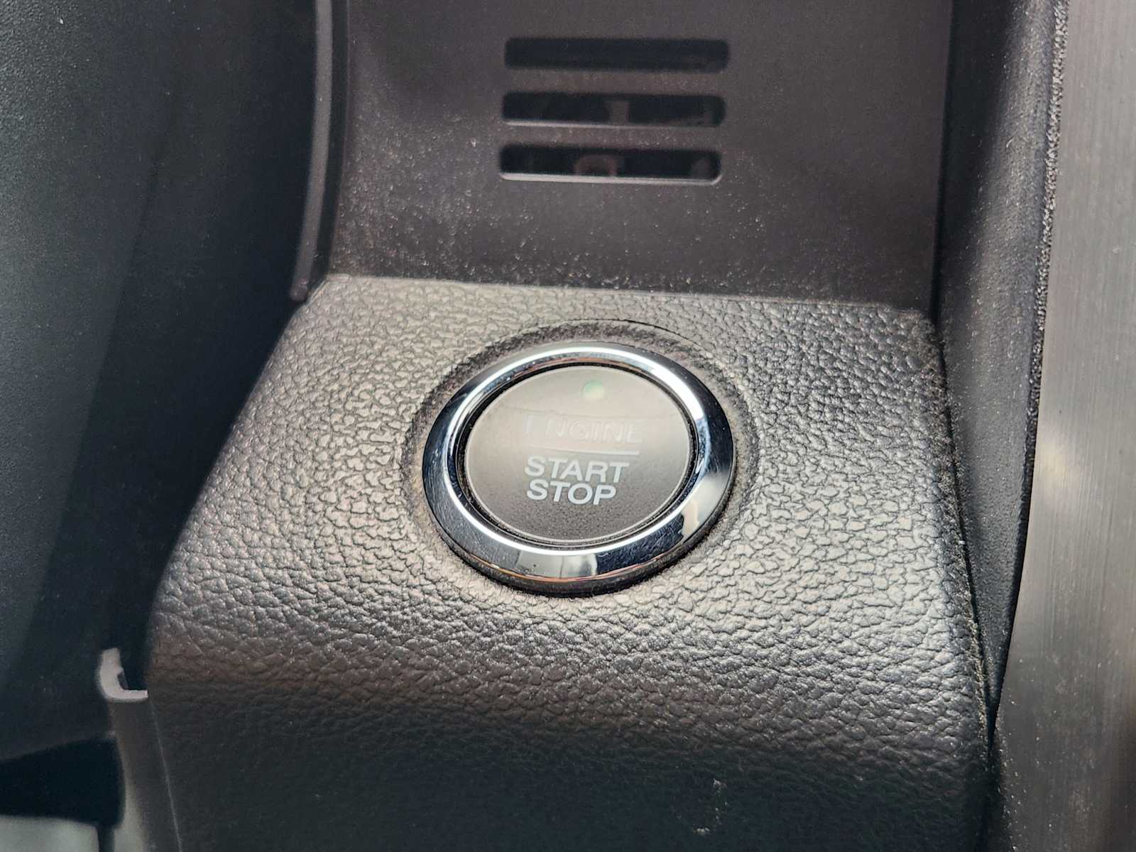 Thumbnail: 2017 Ford F-150 - 21
