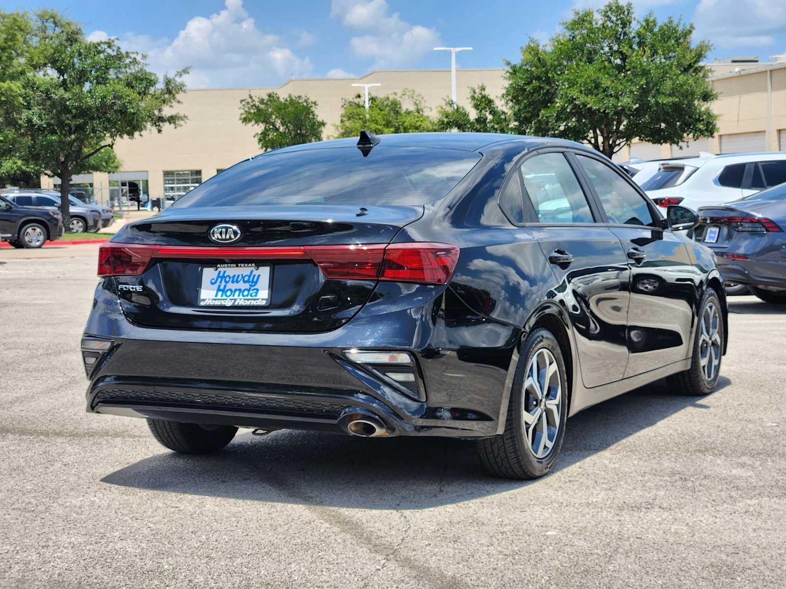 Thumbnail: 2021 Kia Forte - 5