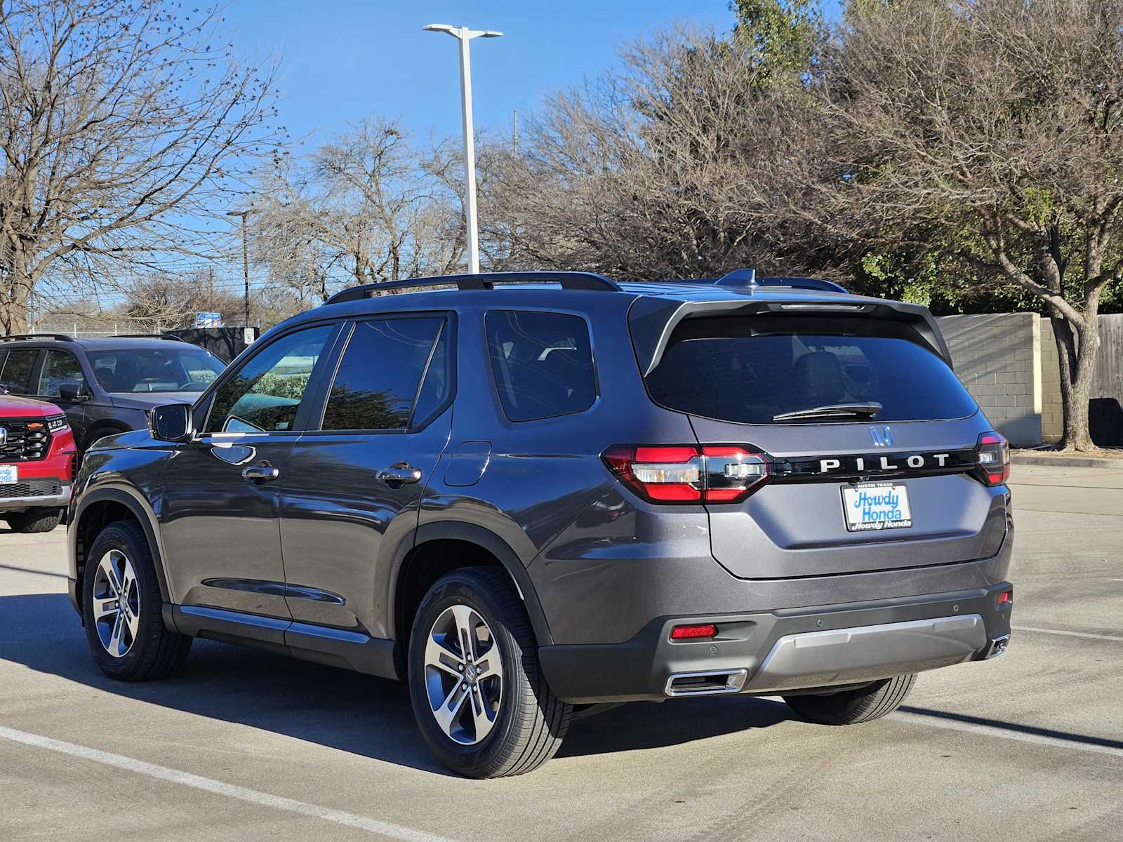 Thumbnail: 2026 Honda Pilot - 4