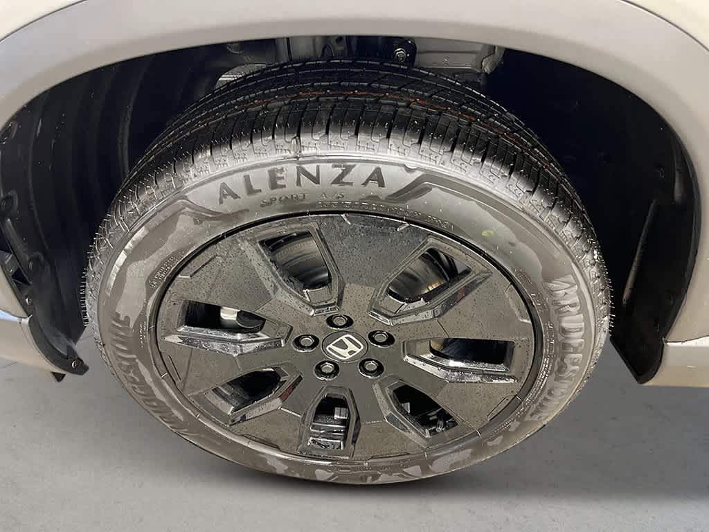 Thumbnail: 2026 Honda Pilot - 11