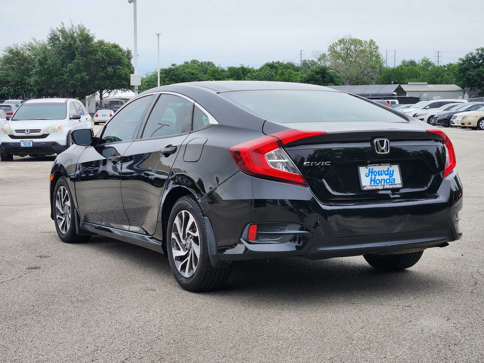 Thumbnail: 2016 Honda Civic - 5