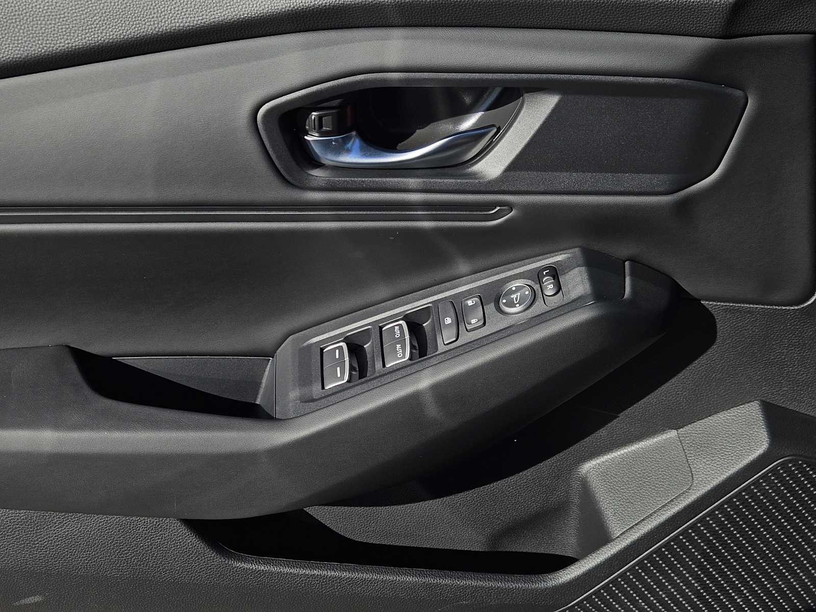 Thumbnail: 2025 Honda Accord - 21