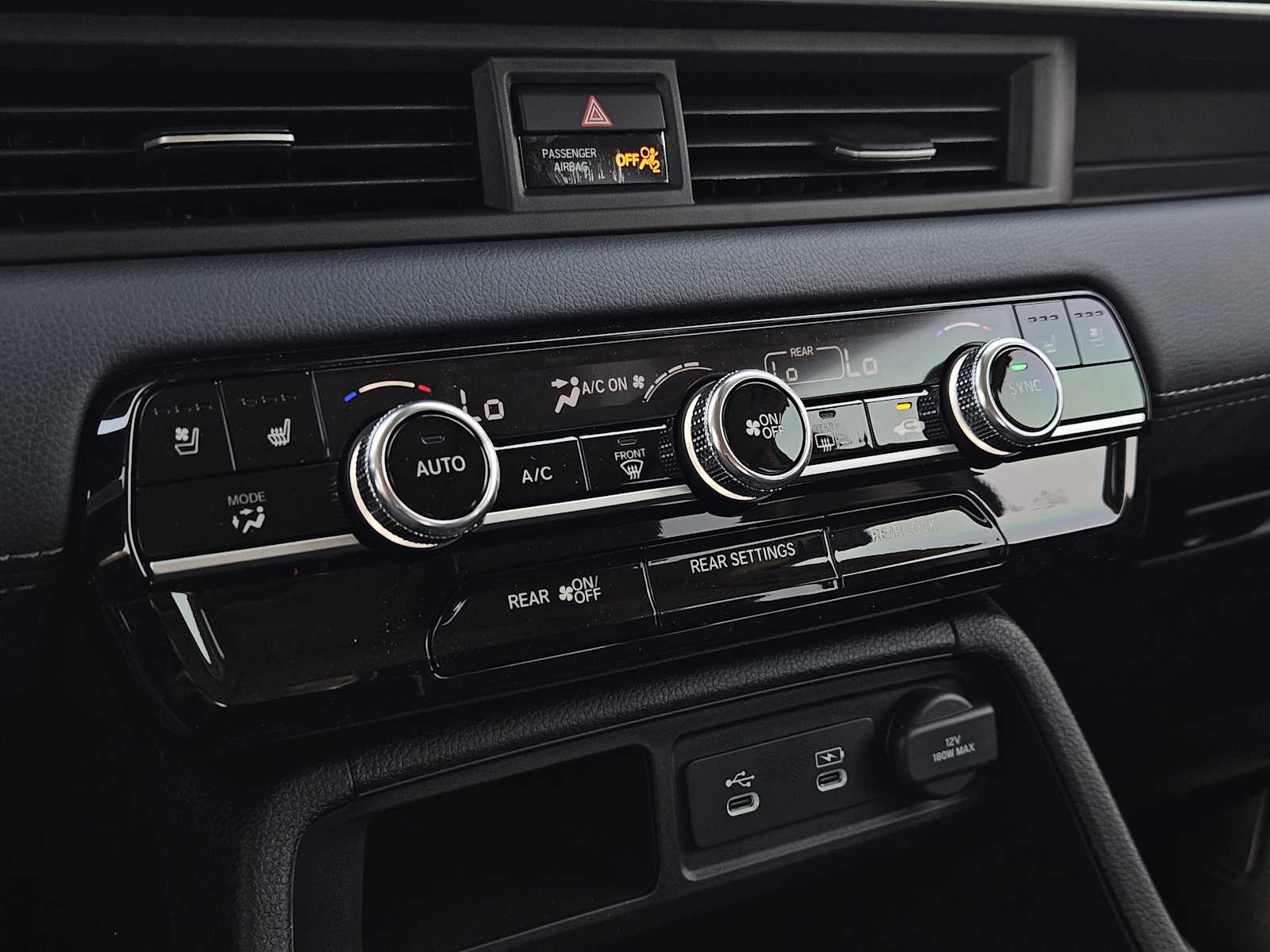 Thumbnail: 2026 Honda Pilot - 17