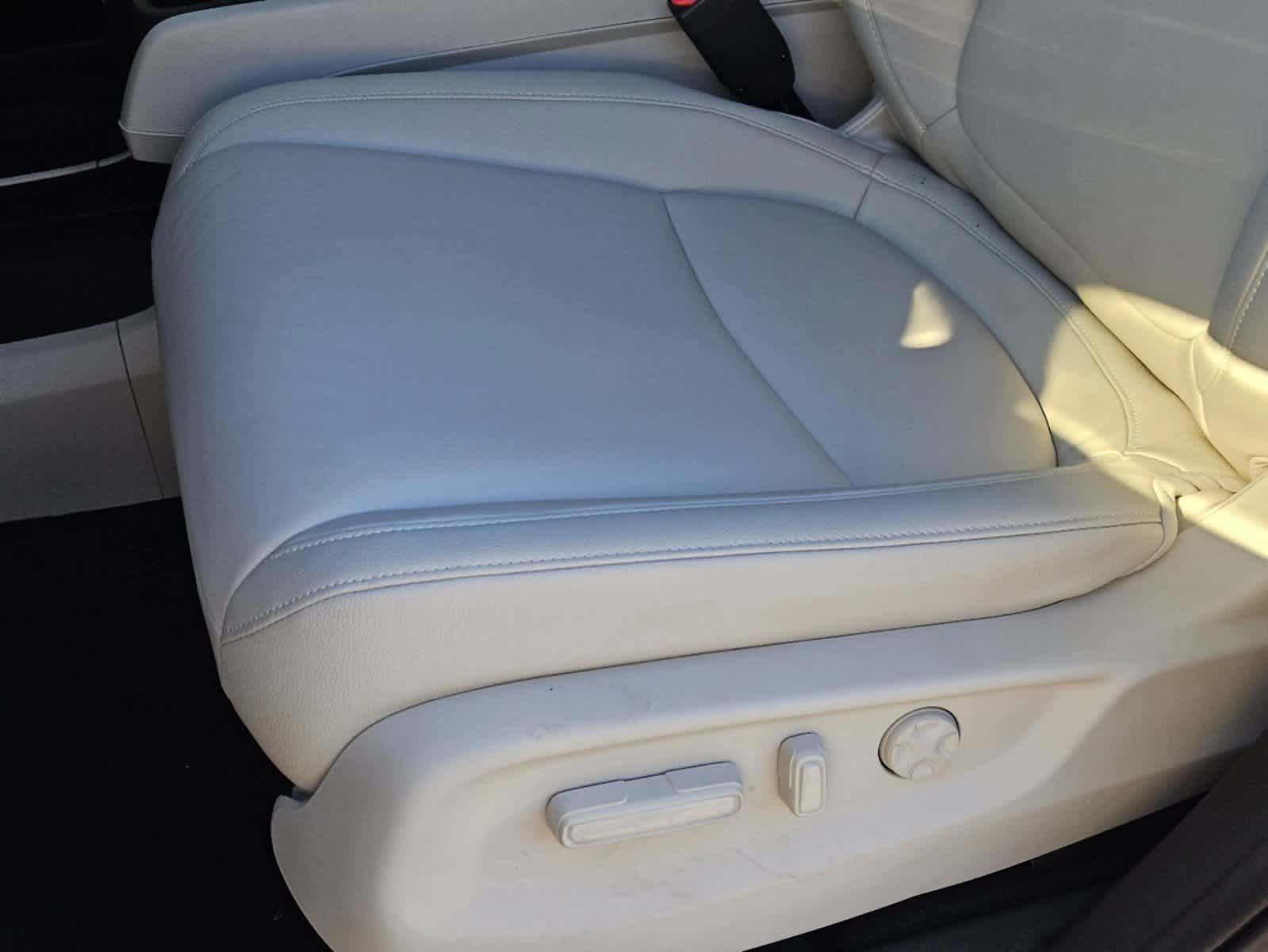 Thumbnail: 2026 Honda Odyssey - 20