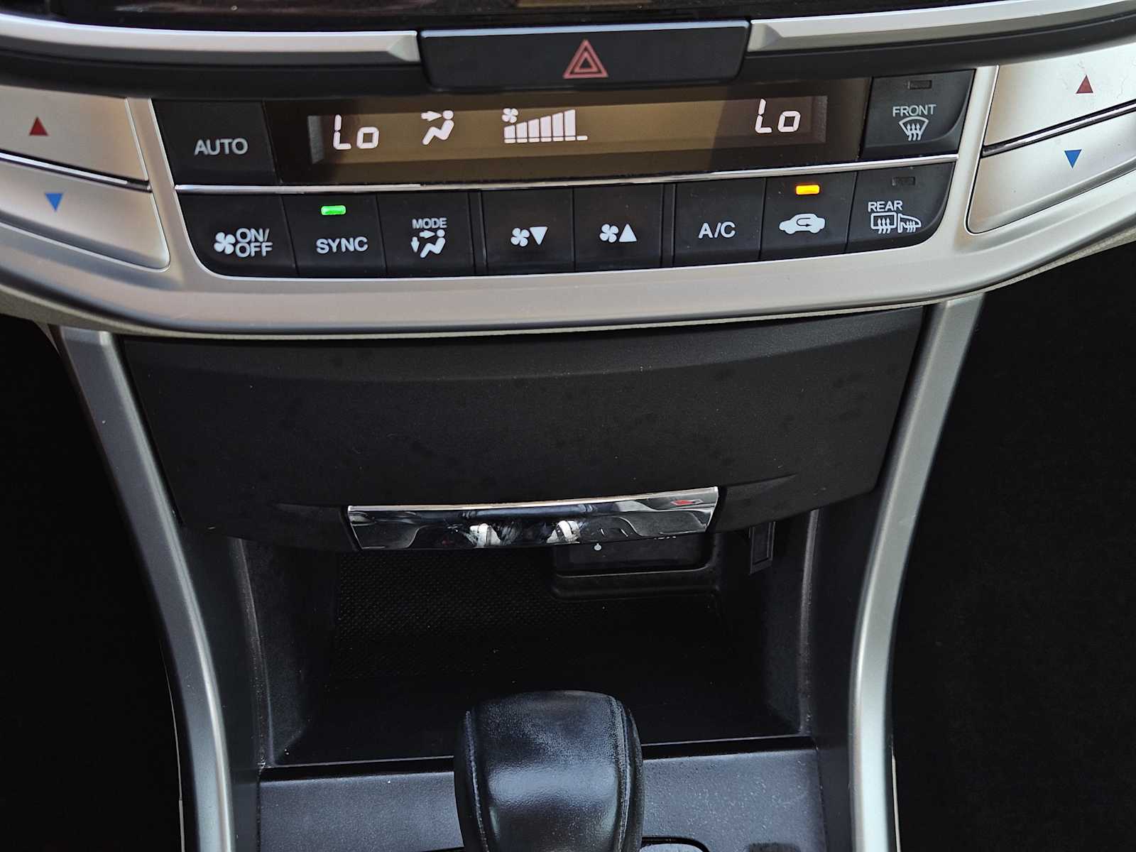 Thumbnail: 2013 Honda Accord - 19